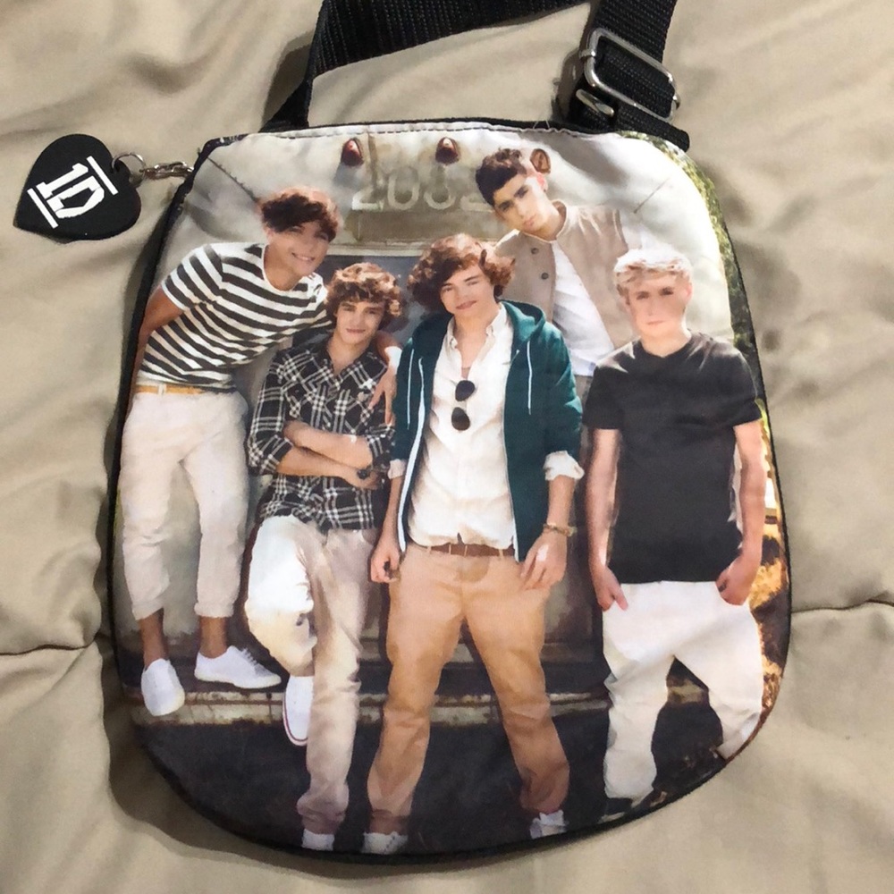 One direction crossbody bag